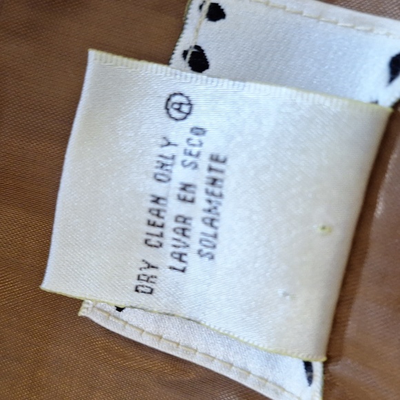 3/$20-Silk Boho Floral Blouse, Gold, Ruffles, Long Sleeves, ICE brand - Picture 12 of 13